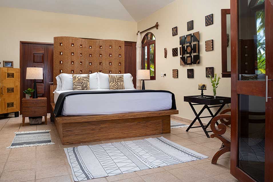 Master Bedroom and Ensuite 